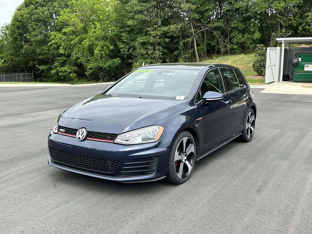Used 2016 Volkswagen GTI SE FWD image 3