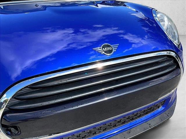 Used 2021 MINI Cooper 4-Door Hardtop image 30