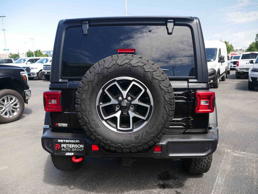 Used 2024 Jeep Wrangler Unlimited Rubicon w/ Technology Group AWD/4WD image 22