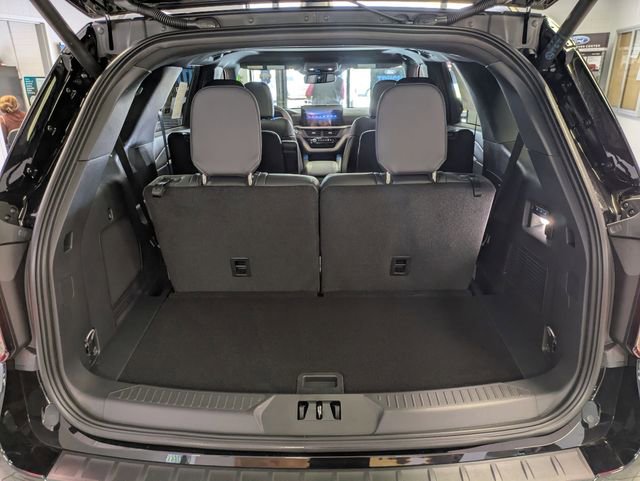 New 2026 Ford Explorer Tremor w/ Tremor Ultimate Package AWD/4WD image 30