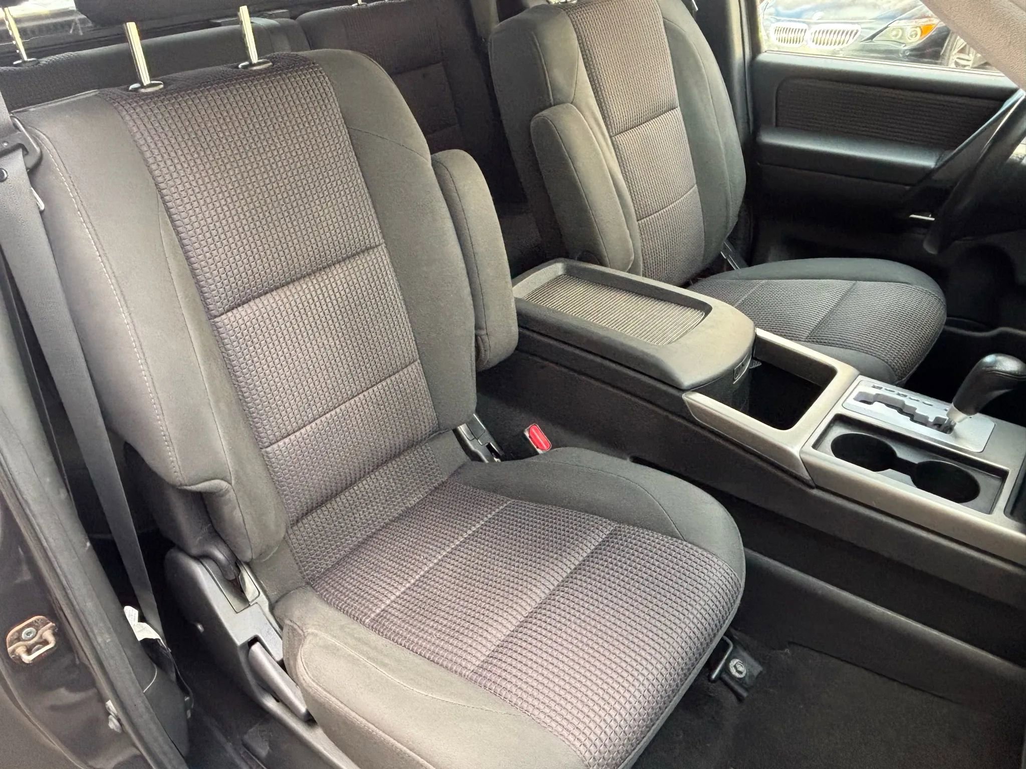 Used 2011 Nissan Titan SV w/ SV Value Truck Pkg image 20