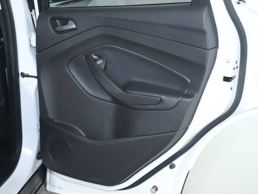 Used 2018 Ford Escape SE w/ Ford Safe & Smart Package image 31