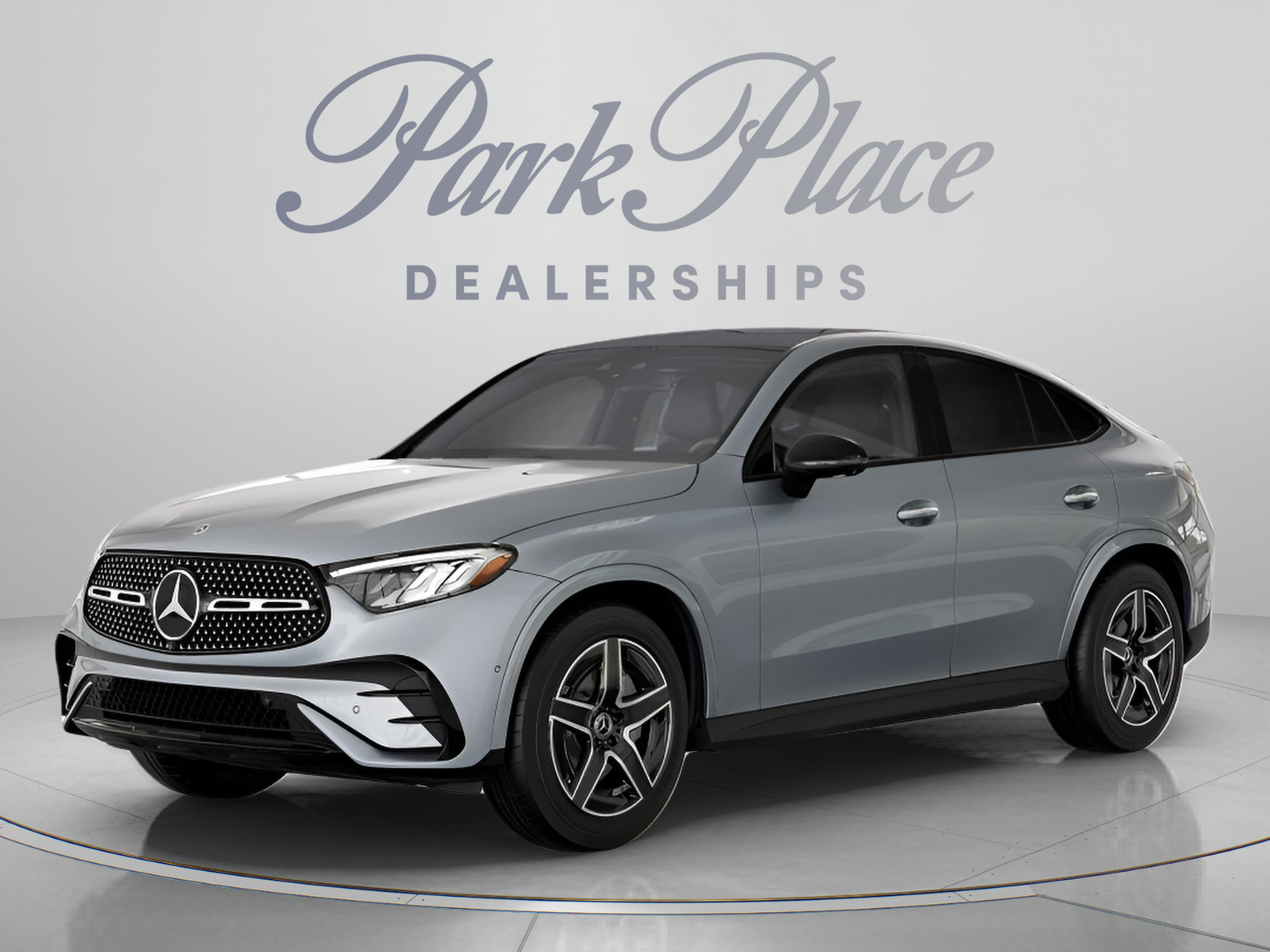 Used 2024 Mercedes-Benz GLC 300 4MATIC image 2