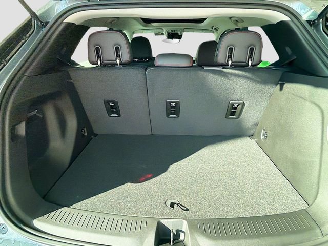 New 2027 Chevrolet Bolt RS w/ Technology Package image 28