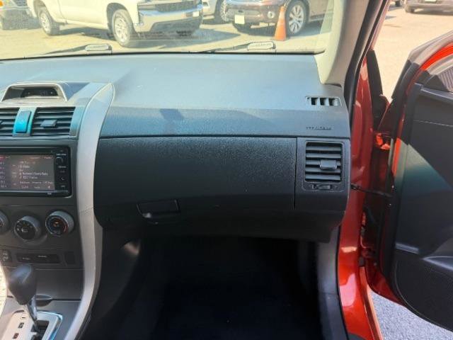 Used 2013 Toyota Corolla S Special Edition FWD image 35