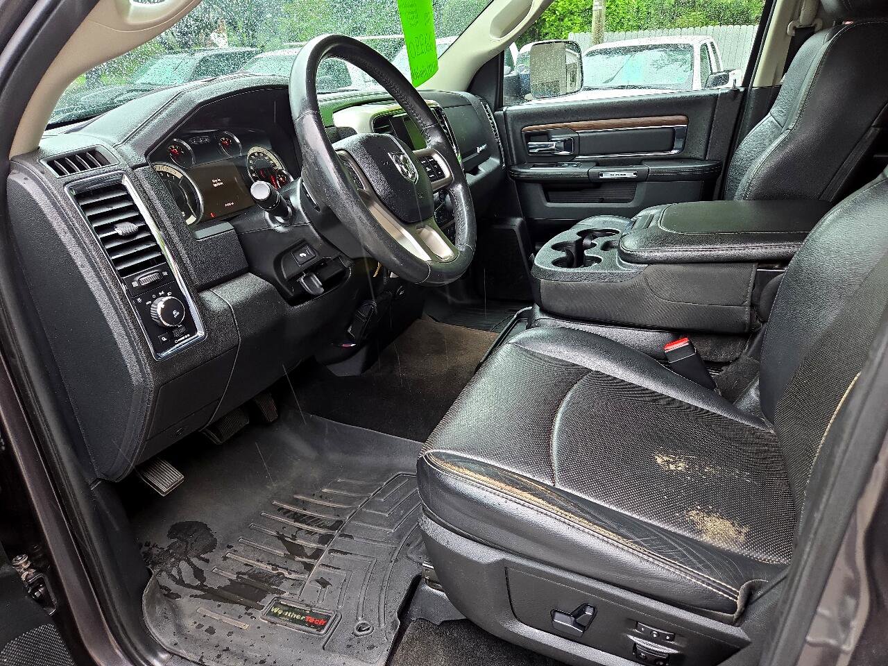 Used 2017 RAM 1500 Laramie image 10