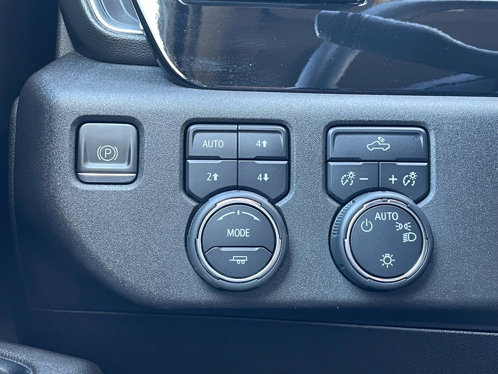 Used 2023 Chevrolet Silverado 1500 LT image 15