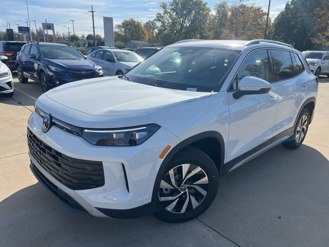 New 2025 Volkswagen Tiguan S image 3