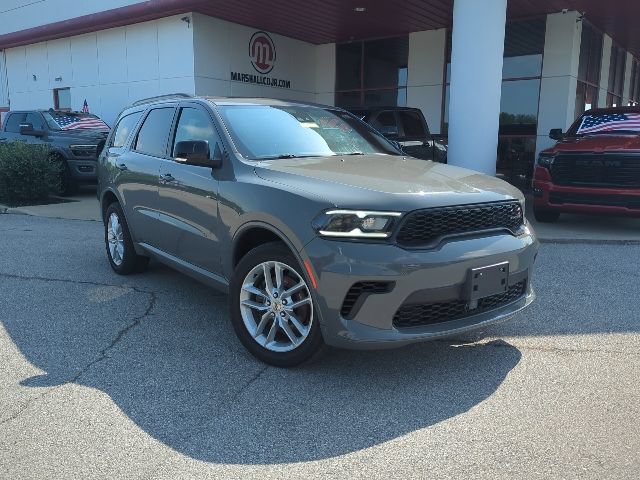 Used 2024 Dodge Durango GT AWD/4WD image 3