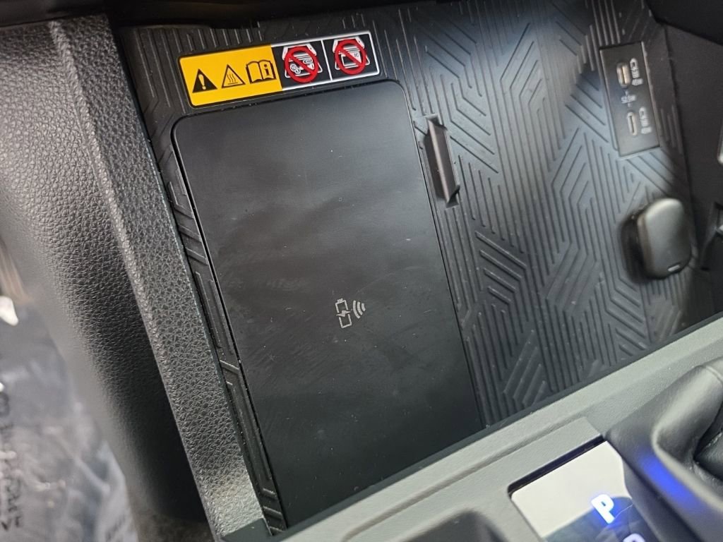 Used 2025 Toyota 4Runner TRD Off-Road image 17