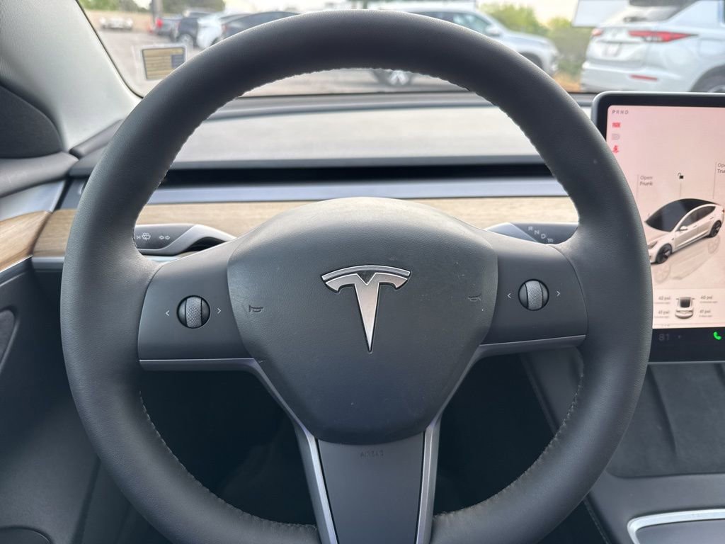 Used 2023 Tesla Model 3 Standard Range image 14