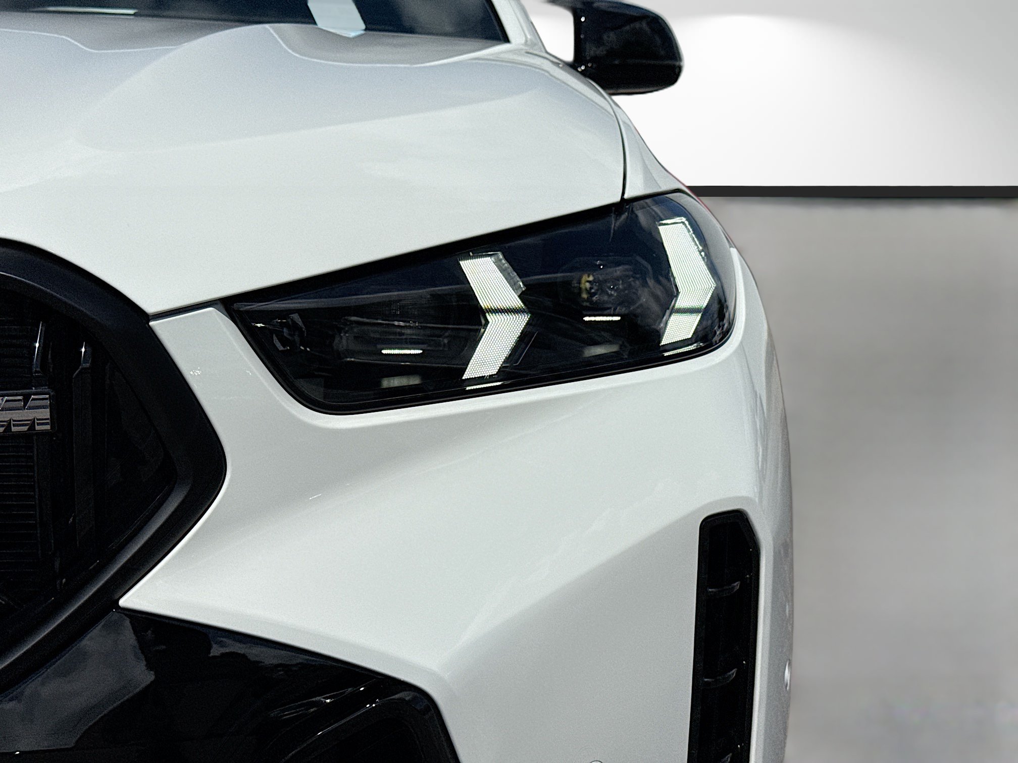 New 2027 BMW X6 M60i AWD/4WD image 9