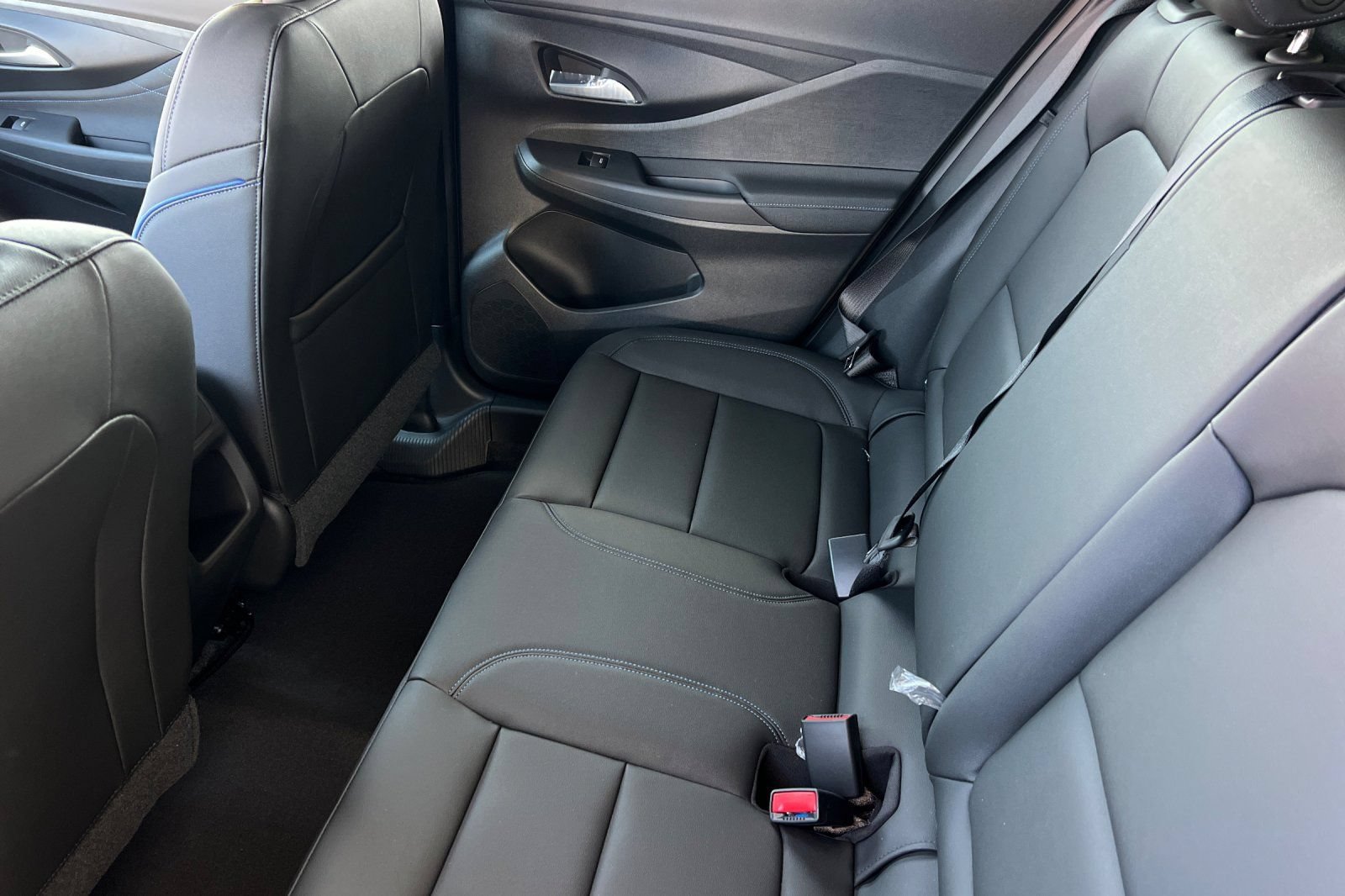 New 2026 Buick Envista Sport Touring w/ Convenience I Package FWD image 11
