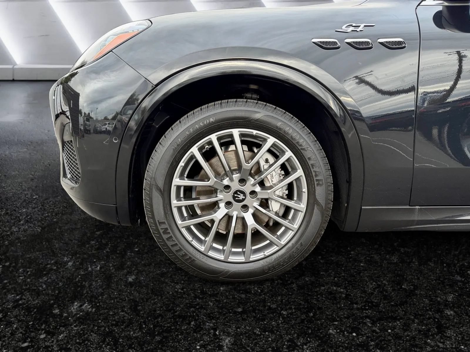 Used 2024 Maserati Grecale GT AWD/4WD image 9