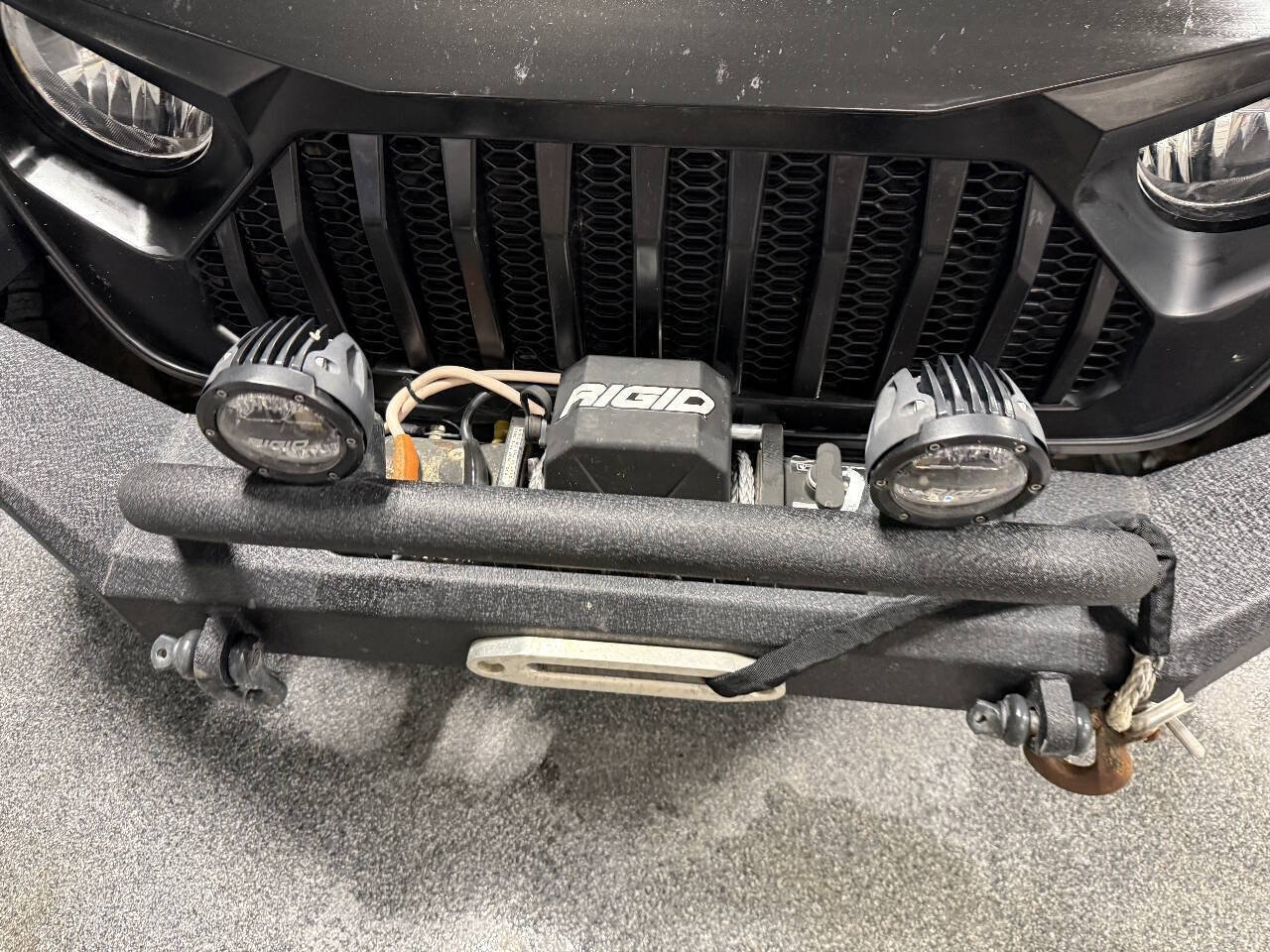 Used 2020 Jeep Gladiator Sport w/ Quick Order Package 24S AWD/4WD image 8