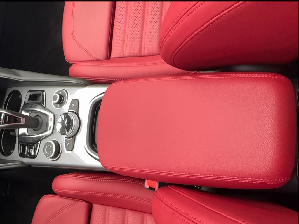 New 2025 Alfa Romeo Giulia RWD image 43