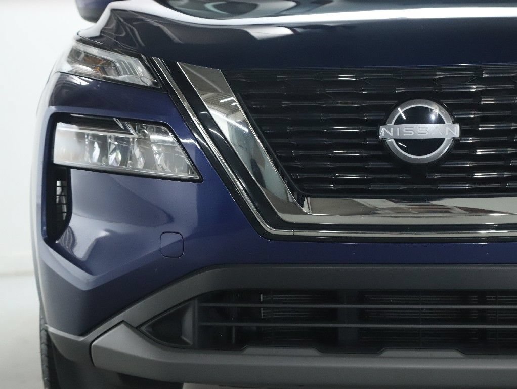 Certified 2023 Nissan Rogue SV AWD/4WD image 7