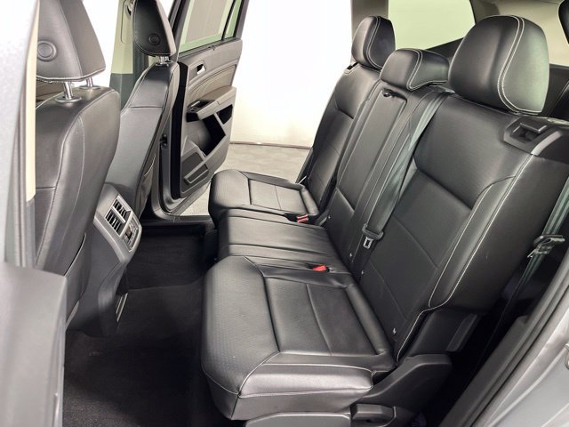 Used 2023 Volkswagen Atlas SE w/ Panoramic Sunroof Package FWD image 44