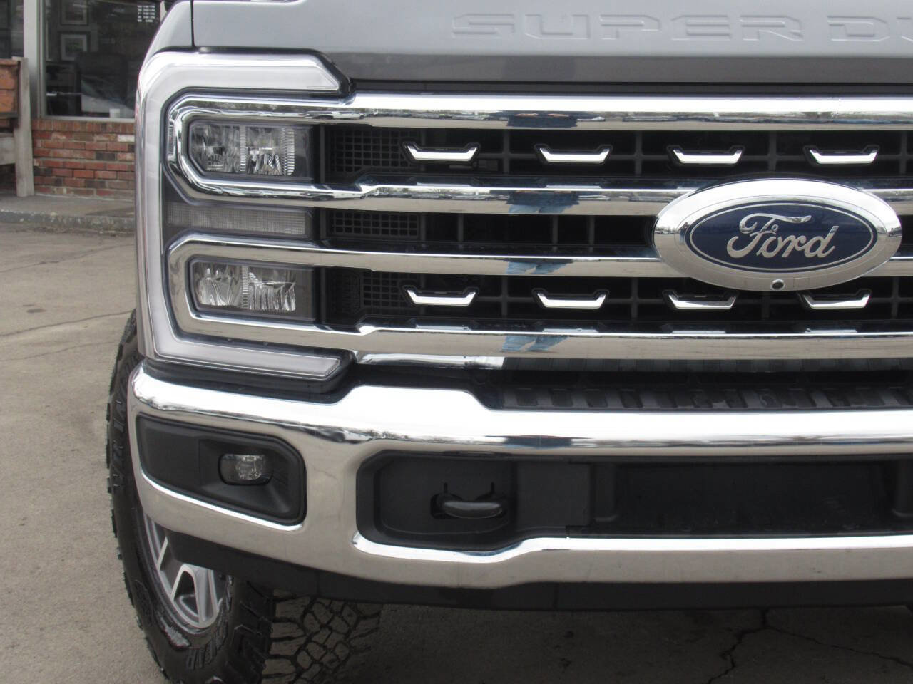 Used 2024 Ford F250 Lariat w/ Snow Plow Prep Package image 3