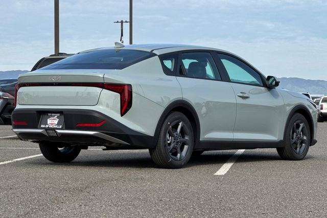 New 2026 Kia K4 FWD image 5