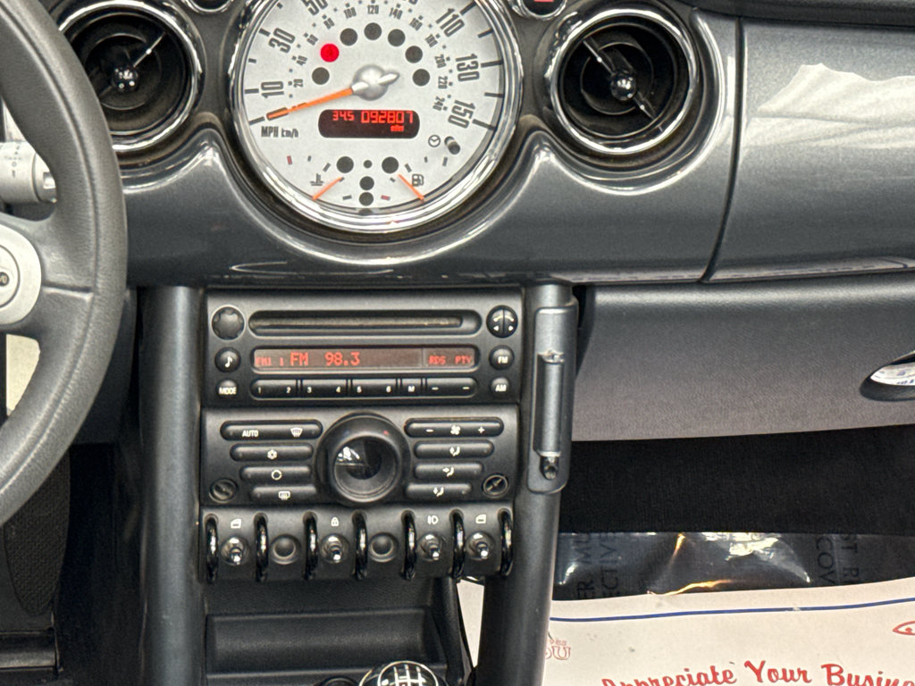 Used 2007 MINI Cooper Convertible FWD image 9