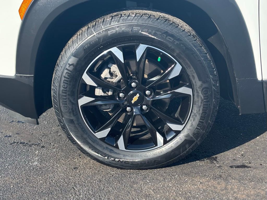Used 2023 Chevrolet TrailBlazer LT w/ Convenience Package image 11
