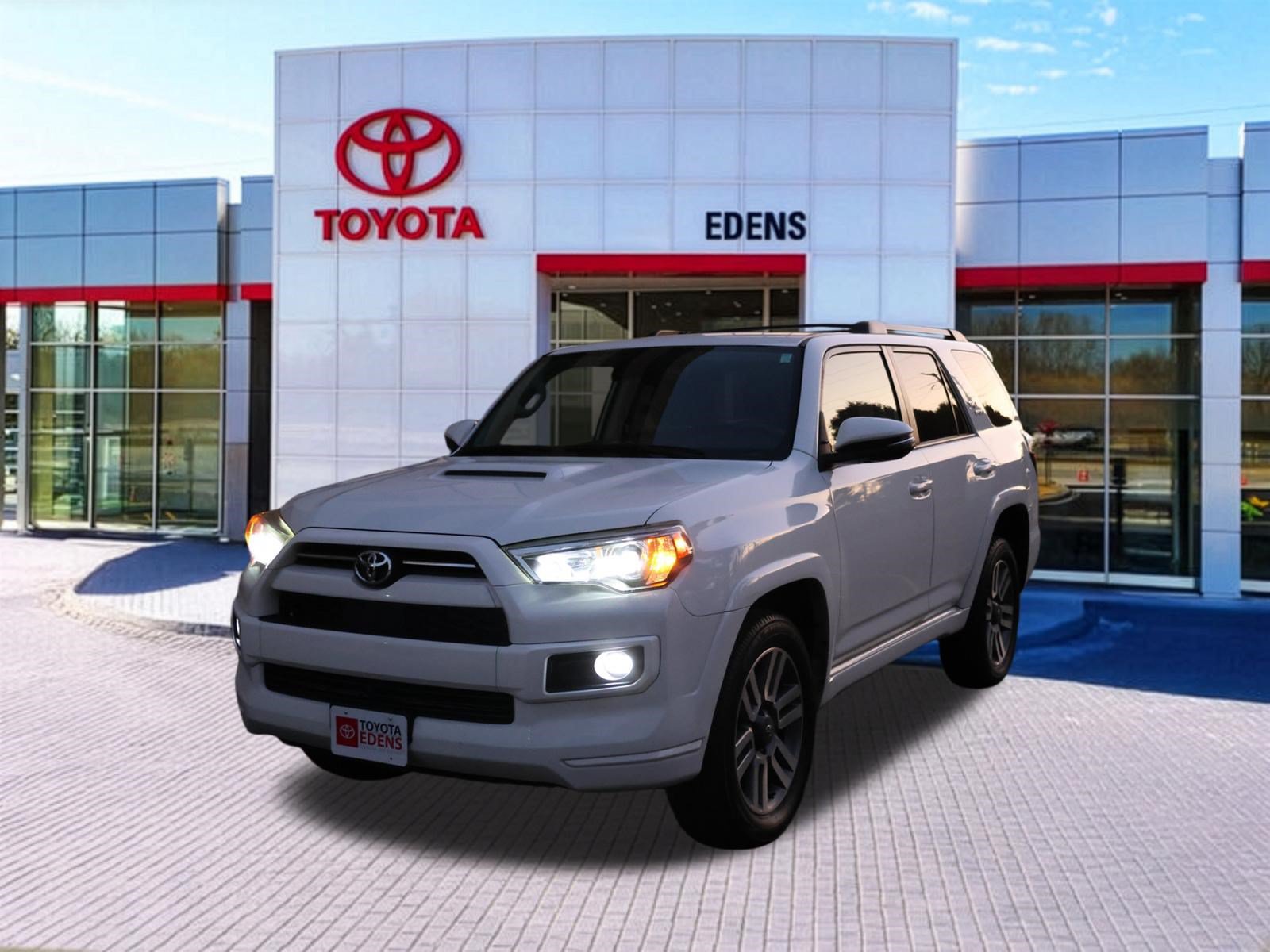 Used 2022 Toyota 4Runner TRD Sport w/ Technology Package AWD/4WD image 8