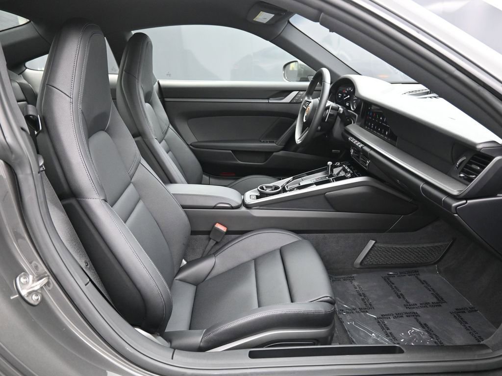 Certified 2024 Porsche 911 Carrera RWD image 28