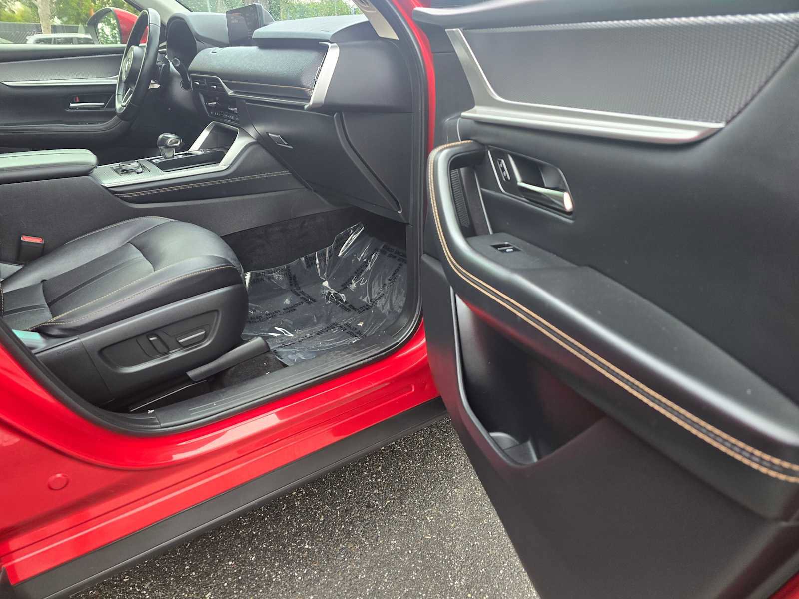 Used 2024 MAZDA CX-90 3.3 Turbo w/ Preferred Plus image 10