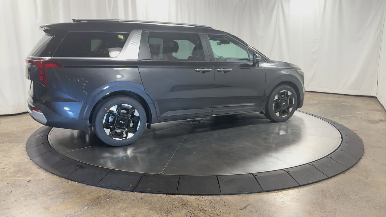 New 2026 Kia Carnival EX FWD image 9