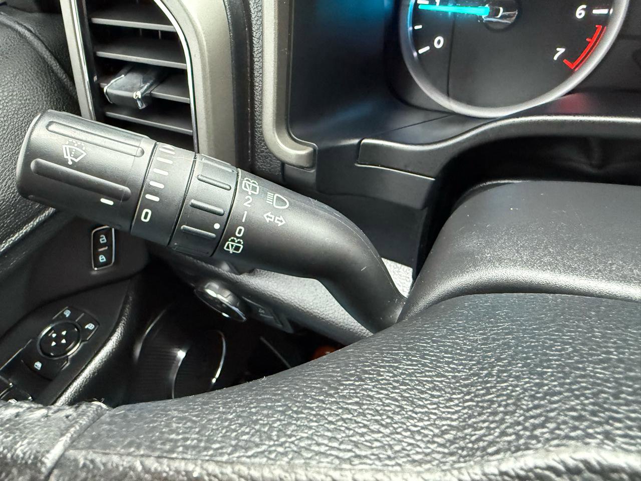 Used 2019 Ford Expedition XLT w/ Equipment Group 201A image 26