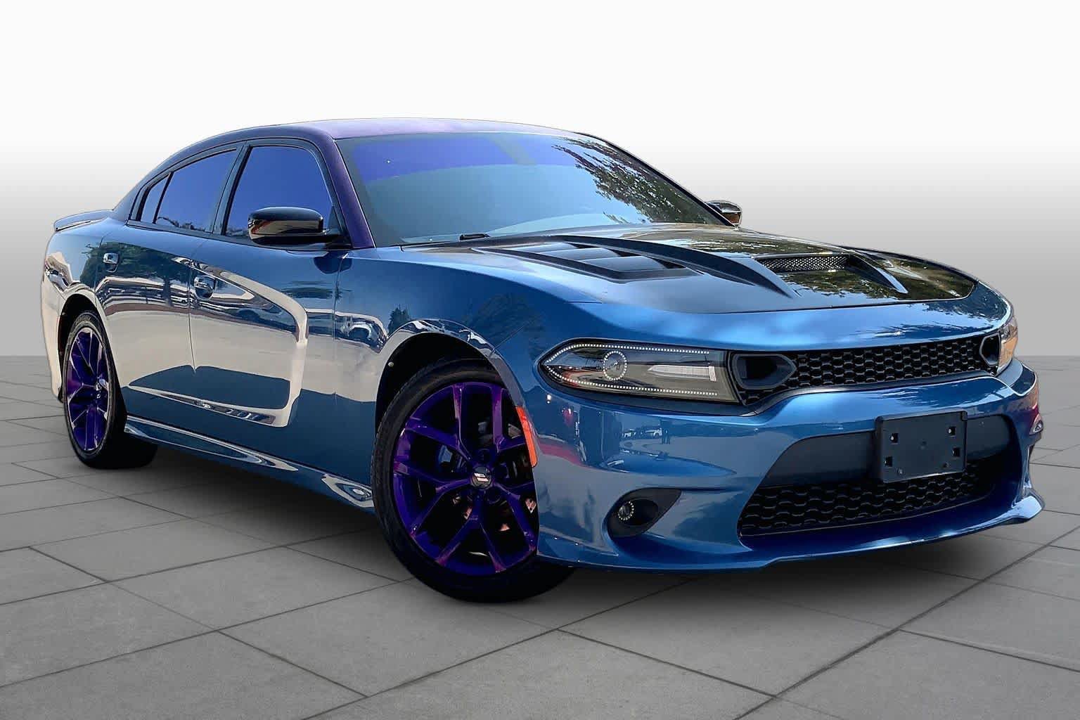 Used 2020 Dodge Charger GT w/ Blacktop Package RWD image 2