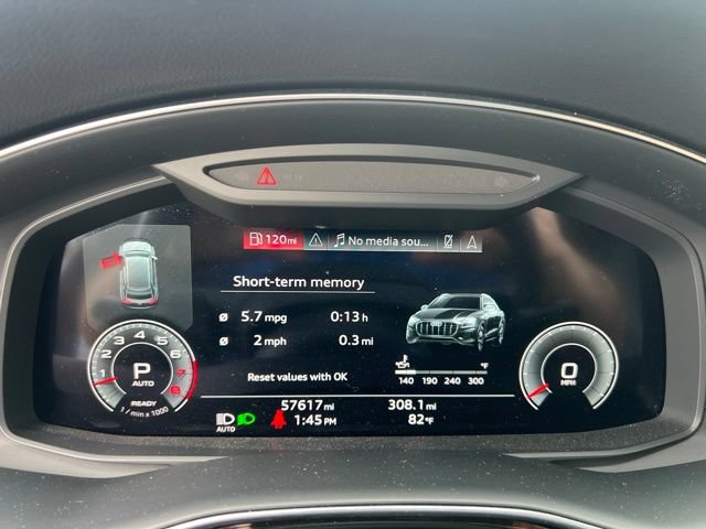 Used 2022 Audi Q8 Premium Plus AWD/4WD image 28