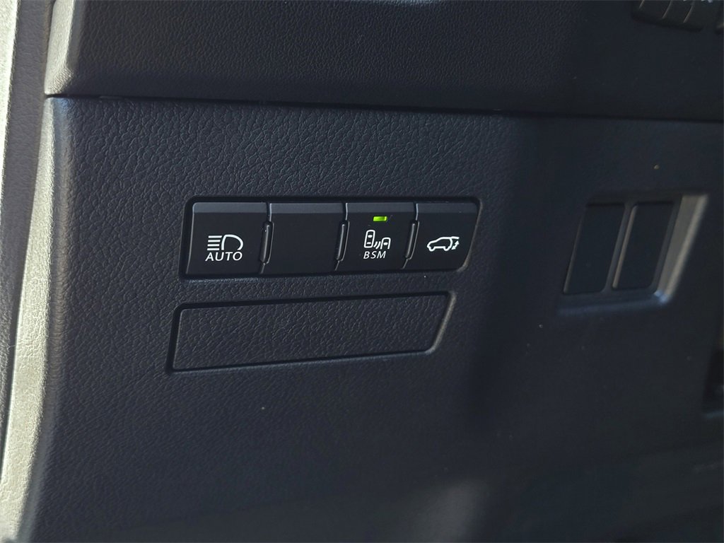 Used 2019 Lexus NX 300h AWD w/ Comfort Package image 17