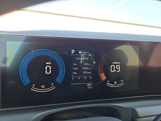 New 2025 Hyundai Santa Cruz SEL image 8