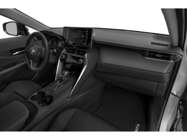 Used 2021 Toyota Venza LE AWD/4WD image 16