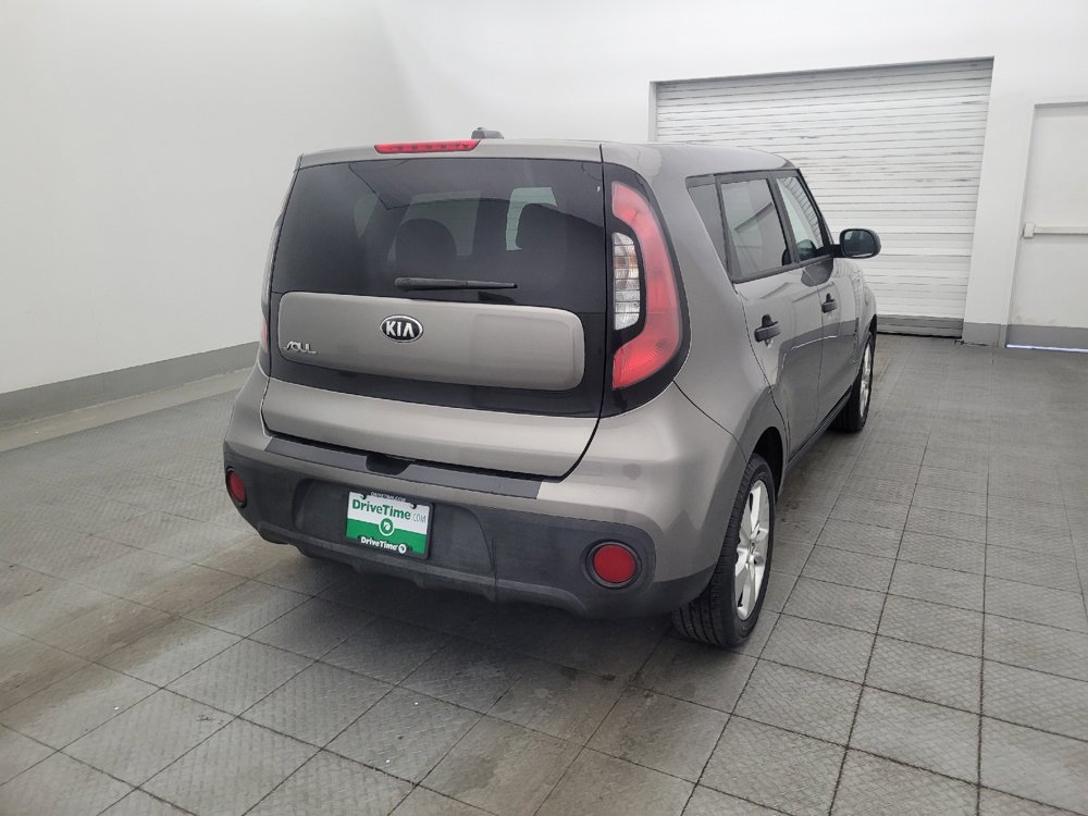 Used 2018 Kia Soul FWD image 9