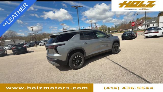 Certified 2024 Chevrolet Traverse Z71 w/ Enhanced Driving Package image 8