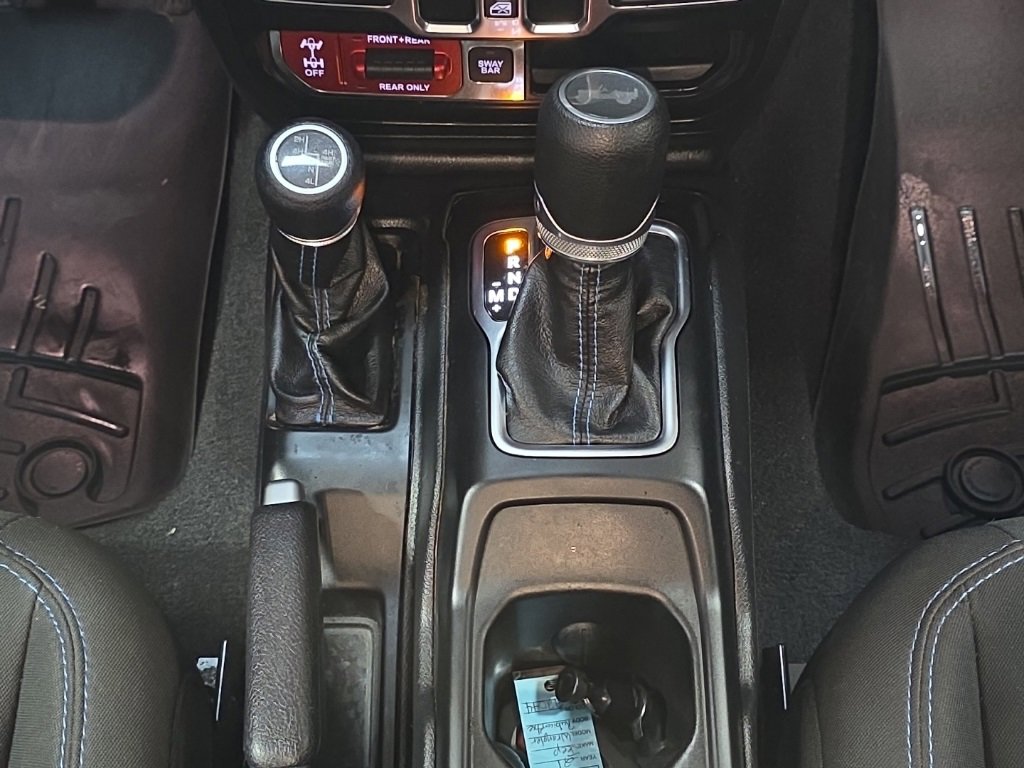 Used 2021 Jeep Wrangler Unlimited Rubicon 4xe w/ Cold Weather Group image 23