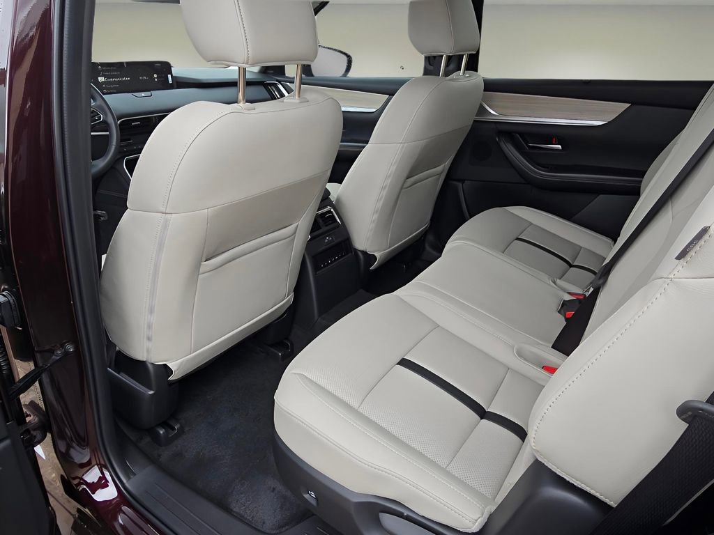 New 2025 MAZDA CX-90 Plug-In Hybrid w/Premium Sport image 15