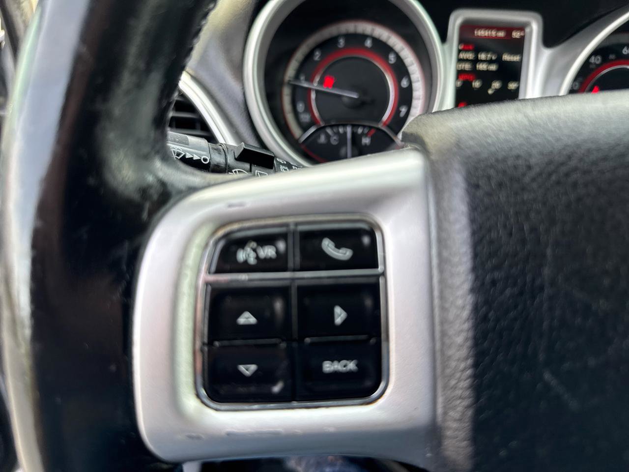 Used 2017 Dodge Journey SE w/ Flexible Seating Group image 18