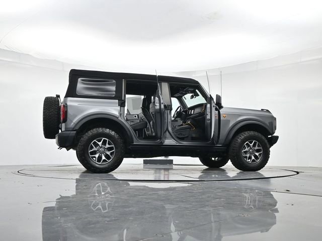 Used 2024 Ford Bronco Badlands AWD/4WD image 47