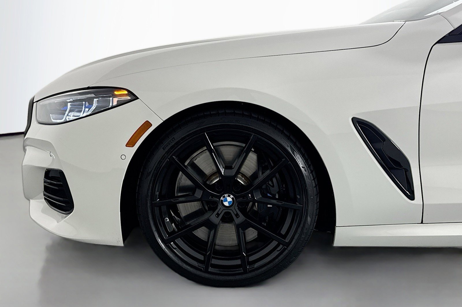 Used 2024 BMW 840i Convertible RWD image 10