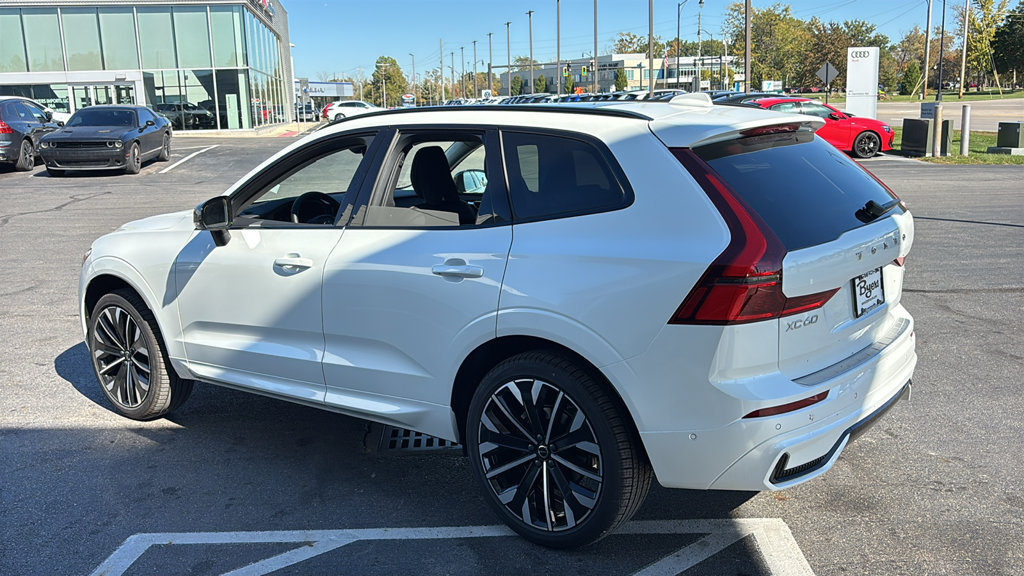 New 2027 Volvo XC60 B5 Ultra AWD/4WD image 4