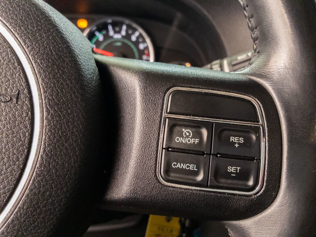 Used 2012 Jeep Wrangler Unlimited Sport AWD/4WD image 20