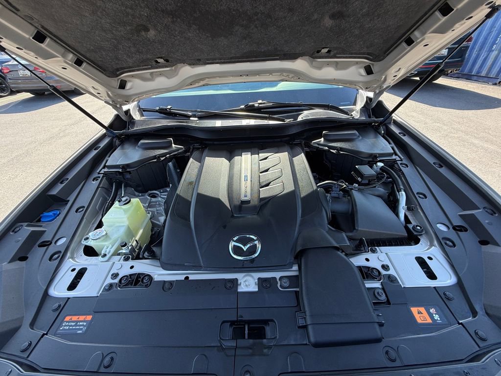 Used 2024 MAZDA CX-90 Plug-In Hybrid w/ Preferred AWD/4WD image 29