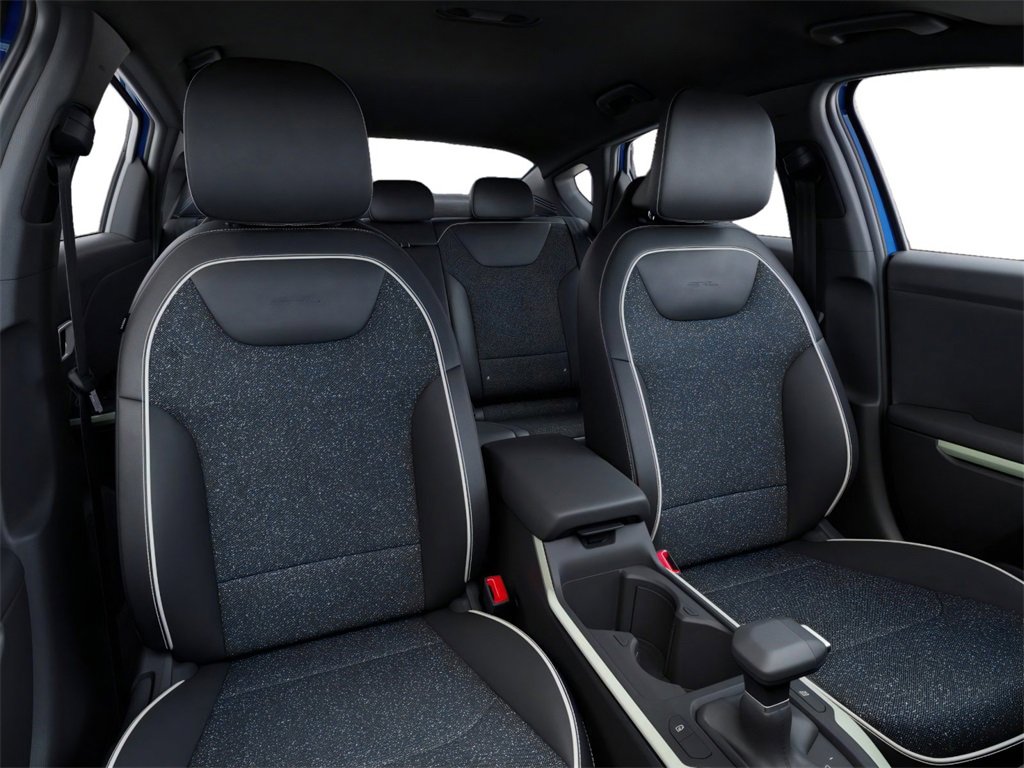 New 2025 Kia K4 GT-Line image 15