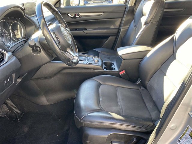 Used 2018 MAZDA CX-5 Touring image 12