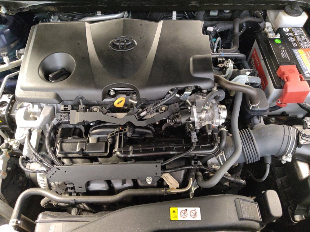 Used 2022 Toyota Camry XSE FWD image 30