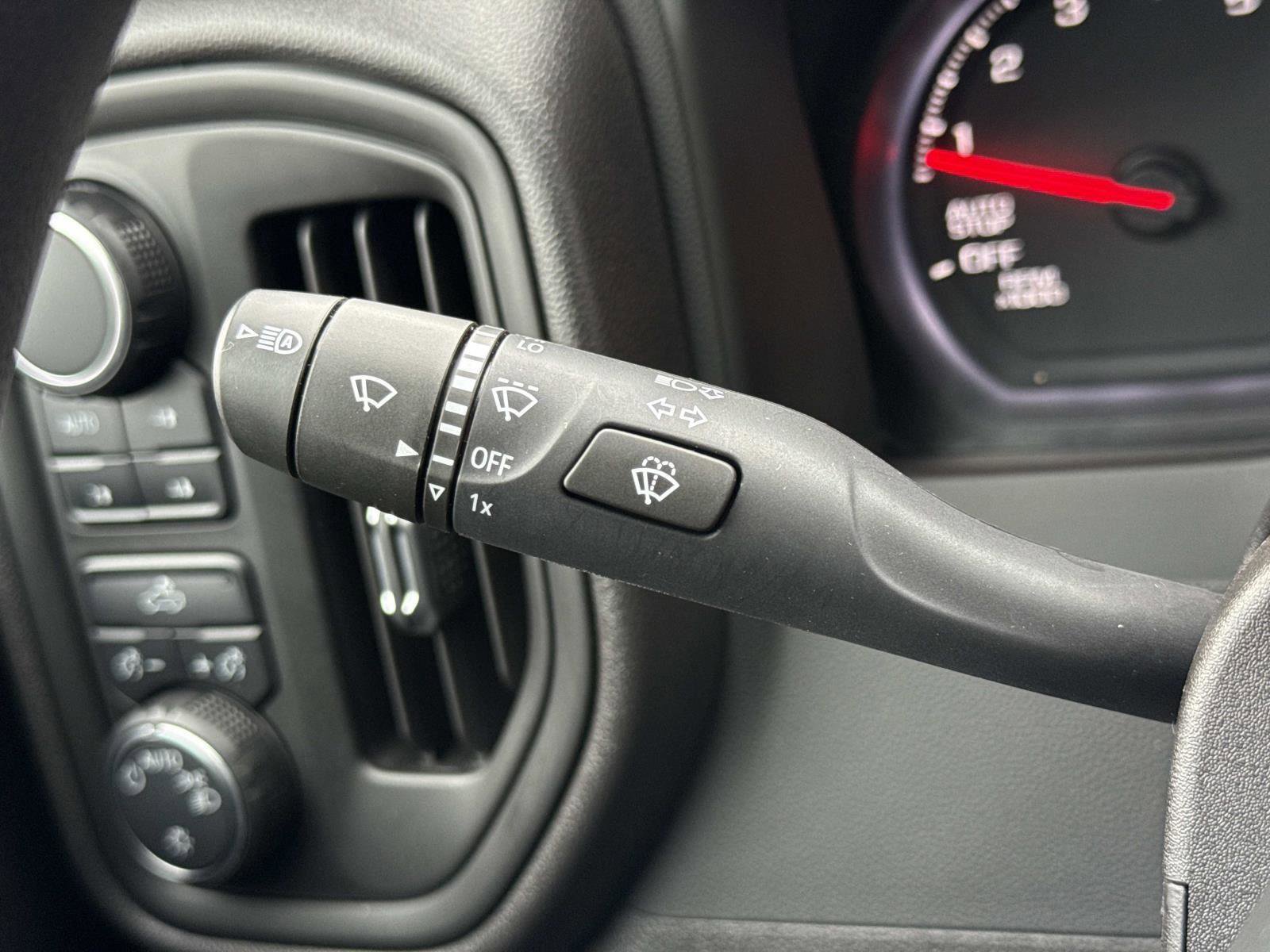 Used 2024 Chevrolet Silverado 1500 Custom Trail Boss image 8